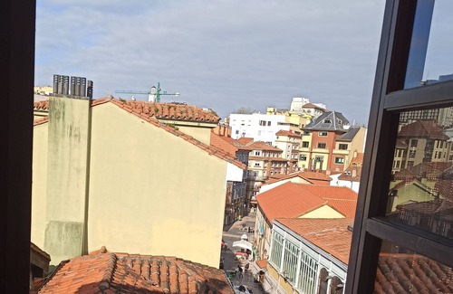 Old Town Apartment | Historical Center, Together City Hall, Cathedral and Fontán, Wiffi