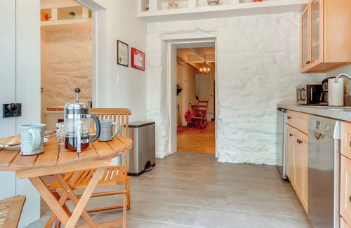 Thurmont House | Historical Thurmont Escape w/Furnished Deck!