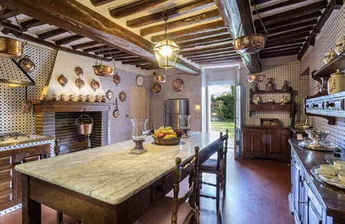 Vicopelago Villa | Historical Villa Daniela in the countryside