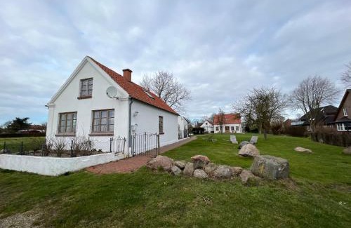Lemkendorf House | Historisches Inselhäuschen - Surfer/Kiter/Familien