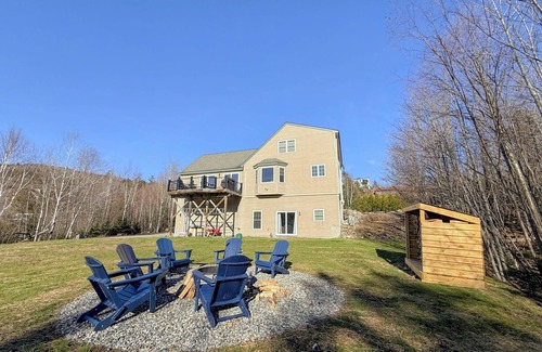Bretton Woods House | HL96 Single family home with views and lots of space! Privacy, convenience, AC and Dog Friendly!