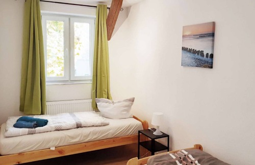 Wernau House | HÖ01 large apartment with dryer and washing machine