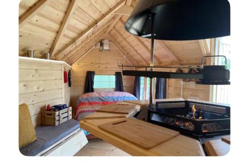 Accrington Other | Hobbit Hut