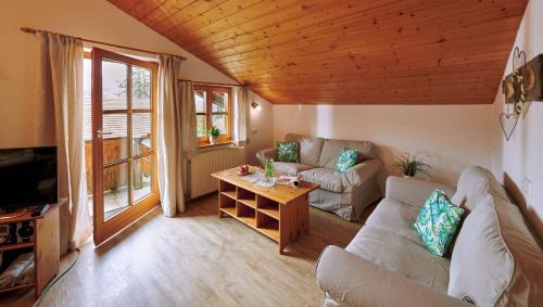 Siegsdorf Apartment | Hochgallinger Hof - Der Reiterhof für Groß und Klein