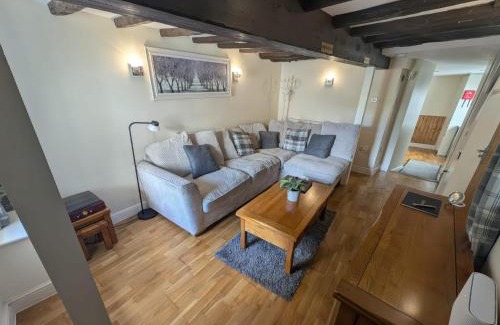 Torquay House | Hocking Cottage