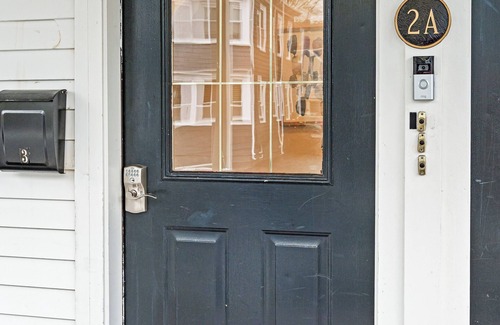 Salem Apartment | Hocus Pocus Season is here! Don’t miss it!