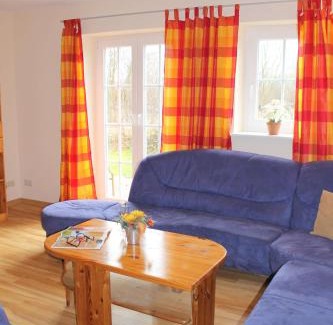 Riepsdorf Apartment | "Hof Triangel - Whg 3" - Bauernhofurlaub