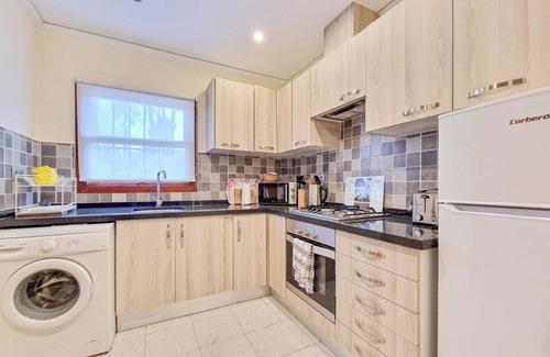 Benitachell House | Holiday Home 'Fortunata' with Mountain View, Wi-Fi and Air Conditioning