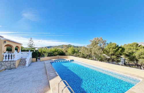 Benitachell House | Holiday Home 'Fortunata' with Mountain View, Wi-Fi and Air Conditioning