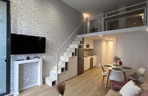 Lezcairu Apartment | Hola Pamplona! Tranquilo y Luminoso Loft a 15 Minutos del Centro de Pamplona
