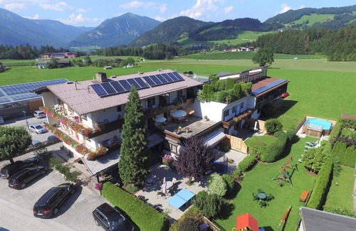 Reith im Alpbachtal Apartment | Holiday apartment Reith im Alpbachtal for 1 - 7 persons with 4 bedrooms - Holiday apartment in one o