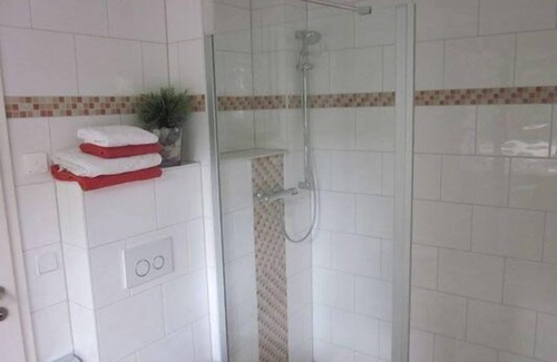 Altglienicke Apartment | Holiday apartment Berlin for 1 - 5 persons - Holiday apartment in one or multi-family house