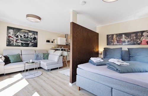 Bayreuth Apartment | Holiday Apartment 'City Apartment' with Balcony and Wi-Fi