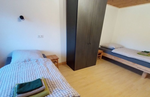 Meckenbeuren Apartment | holiday apartment/apt. for 8 guests with 90m² in Meckenbeuren (166190)