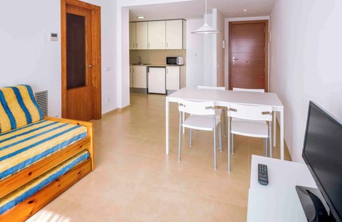 Pineda de Mar Apartment | Holiday apartment with balcony and pool