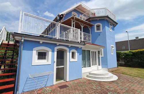 Balatonfured Apartment | Holiday apartment with air conditioning internet and view