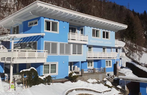 Flattach Apartment | Holiday apartment In a quiet and sunny slope