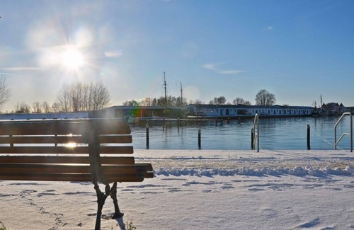 Karlshagen Apartment | Holiday apartment Karlshagen for 1 - 5 persons with 2 bedrooms - Twin house