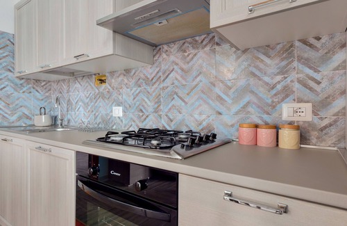 Tanaunella Apartment | Holiday Apartment 'La Finestra sul Mare' with Sea View & Terrace