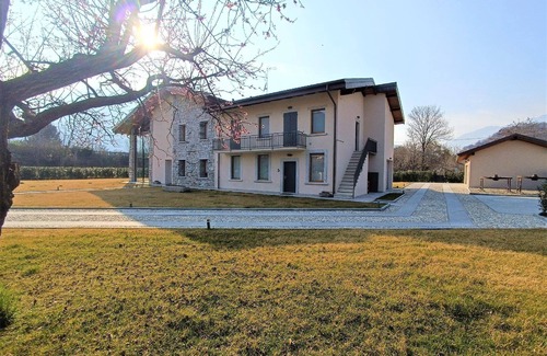 Mergozzo Apartment | Holiday apartment Mergozzo for 1 - 2 persons with 1 bedroom - Twin house