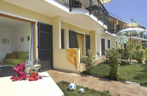 Poggi Apartment | Holiday apartment mit Klimaanlage und Pool