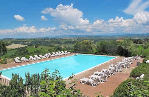 Asciano Apartment | Holiday apartment mit Pool und Terrasse