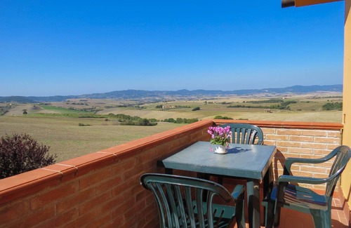 Pomaia Apartment | Holiday apartment Pomaia for 1 - 4 persons with 2 bedrooms - Holiday apartment