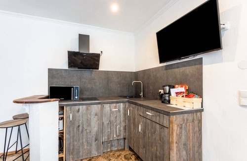 Fieberbrunn Apartment | Holiday Apartment 'Resort Hanni Mitterhorn' with Mountain View, Balcony & Wi-Fi