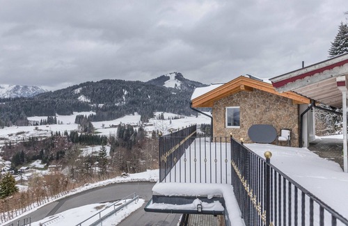 Fieberbrunn Apartment | Holiday Apartment 'Resort Hanni Mitterhorn' with Mountain View, Balcony & Wi-Fi