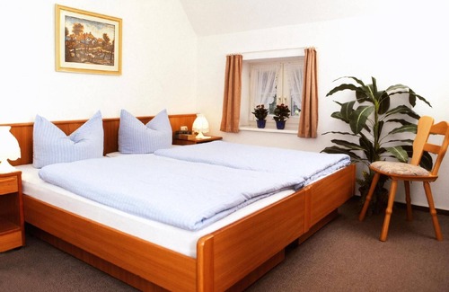 Wohlenberg Apartment | Holiday apartment Wohlenhagen for 1 - 5 persons with 2 bedrooms - Holiday apartment in one or multi-