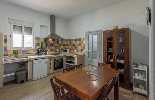 Marchena House | Holiday Home "Casa Rural Dehesa De Las Yeguas" with Pool, Terraces & Wi-Fi