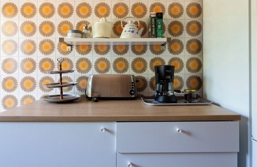 Canyet de Mar Apartment | Holiday Home 'Un paraíso en la Costa Brava' with Mountain View, Private Terrace and Wi-Fi