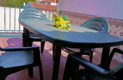 Vila Nova de Foz Coa House | Holiday Home 'Valley T2 Duplex' with Mountain View, Wi-Fi and Air Conditioning