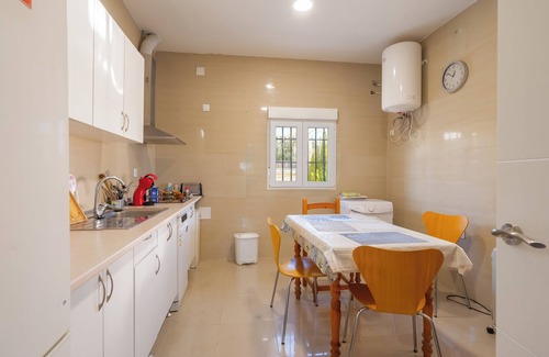 La Rinconada House | Holiday Home "Anexo de Invitados" with Private Pool & A/C