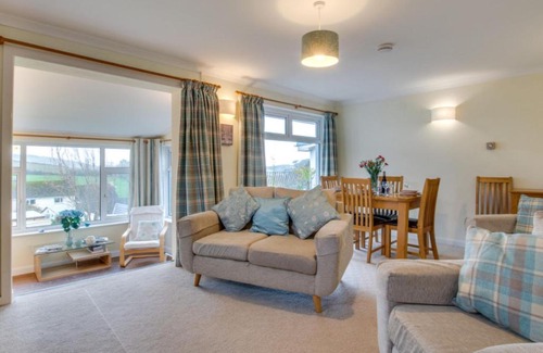 Fowey House | Holiday Home Bodinnick by Interhome