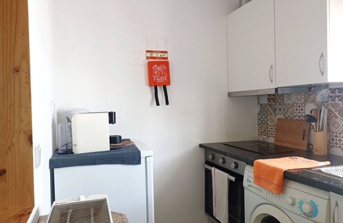 Sao Pedro do Sul House | Holiday Home 'Casa Das Moitinhas' with Mountain View, Private Terrace and Wi-Fi