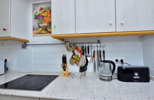 Mazarron House | Holiday Home "Casa Butcher" with Mountain View, Terraces & Wi-Fi