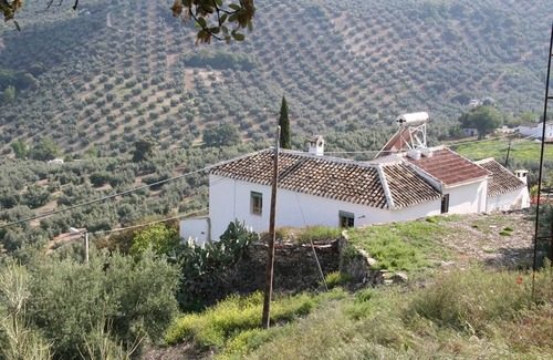 Iznajar House | Holiday Home Casa del Pino with Mountain Views, Pool & Wi-Fi