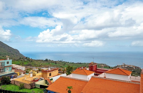 Los Realejos House | Holiday Home "Casa Maria Cosme" with Mountain View & Wi-Fi