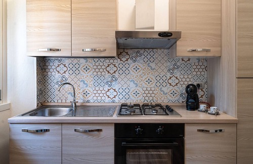 Costa Masnaga House | Holiday Home 'Casa Margherita' with Wi-Fi