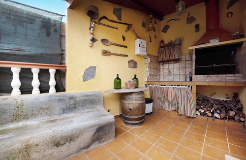 Los Silos House | Holiday Home El Lagar with Mountain View & Terraces