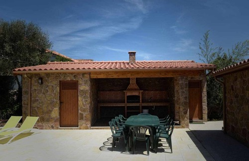 Codecoso House | Holiday Home for 17 persons with Barbecue and Private Pool