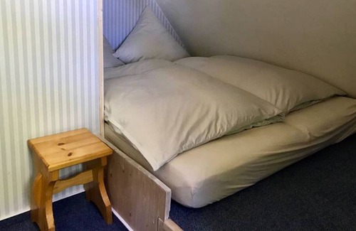 Schulperweide House | Holiday home for up to 10 people near Büsum & St. Peter Ording dogs welcome