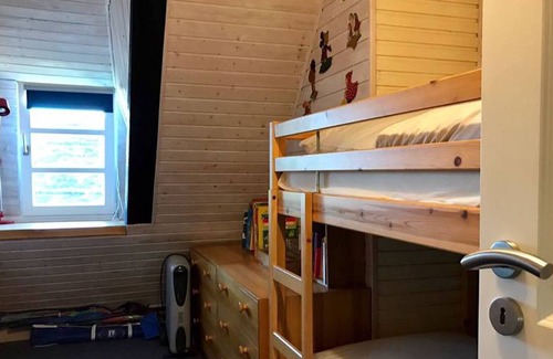 Schulperweide House | Holiday home for up to 10 people near Büsum & St. Peter Ording dogs welcome
