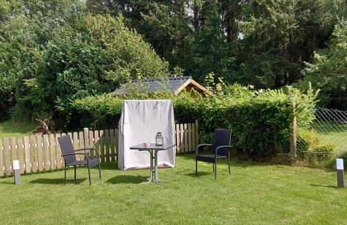 Breklum House | Holiday Home 'Haus An Der Marsch - Breklum' with Terrace, Garden and Wi-Fi