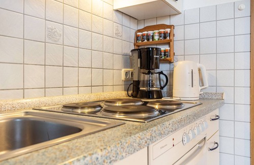 Lauterbach House | Holiday Home 'Haus Seeblick' with Sea View, Private Terrace and Wi-Fi