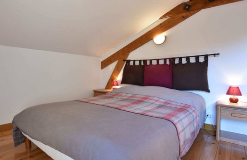 Haut-du-Them-Chateau-Lambert House | Holiday home in Le Haut-Du-Them, a drive from nature reserve