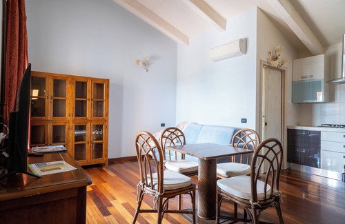 Briffi House | Holiday Home 'Il Casale - Villa - 6km Da Finale' with Mountain View, Wi-Fi and Air Conditioning