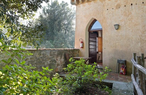 Reggello House | Holiday home in calm surroundings with unspoiled nature