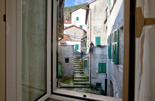 Rio House | Holiday Home in Sesta Godano near Nature Reserve